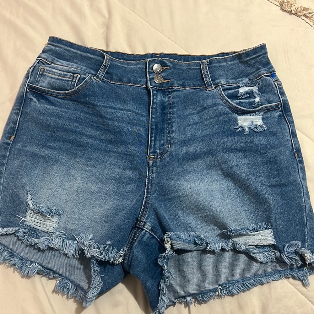 Glitzy Girlz shorts